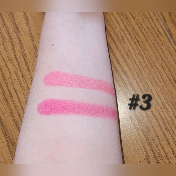 Blush, Highlighter, Bronzer + More - Picture 7 of 9